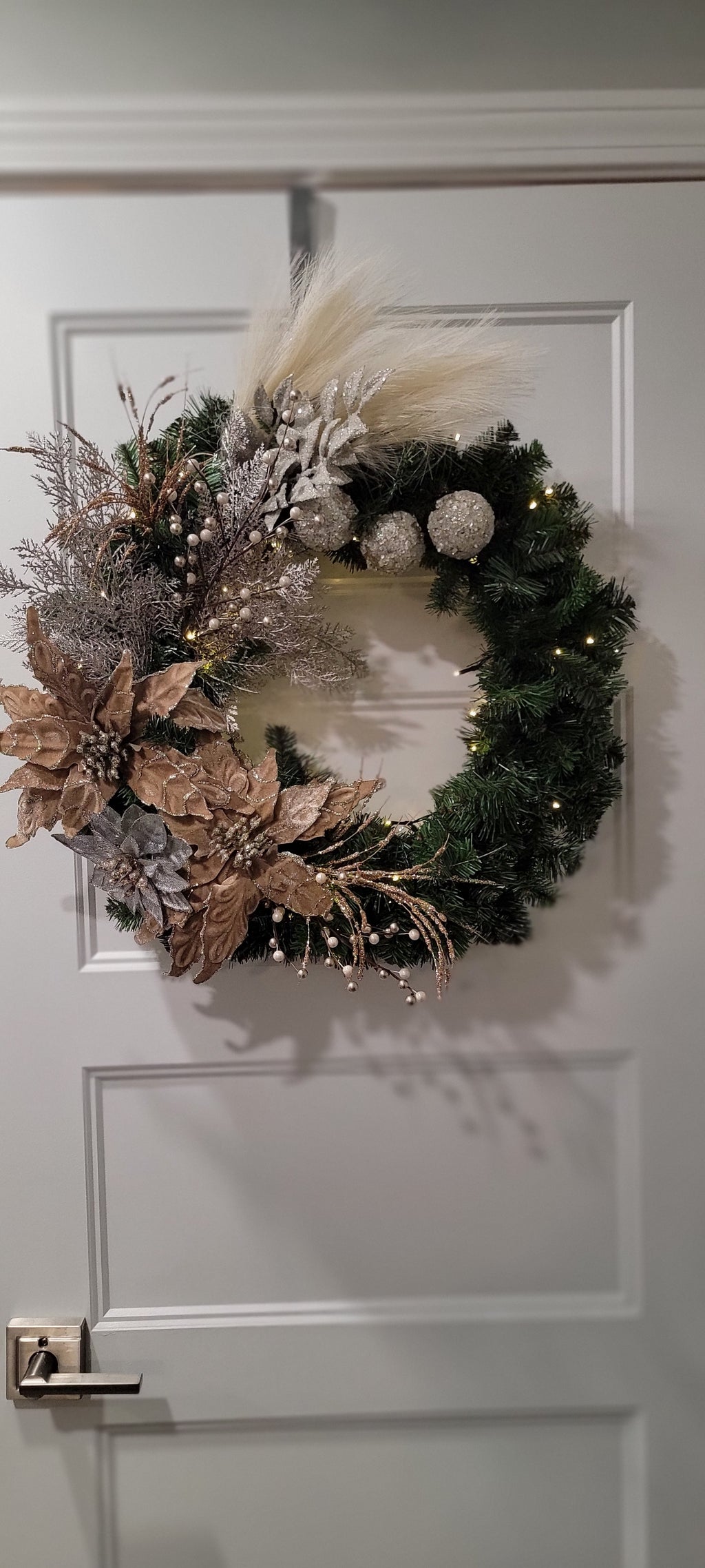 Champagne Christmas Wreath